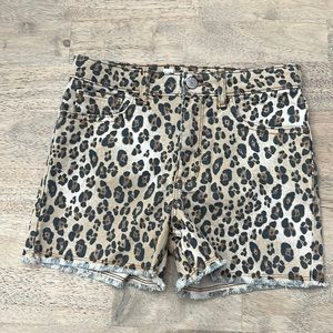 Gap Shortie High Rise Short